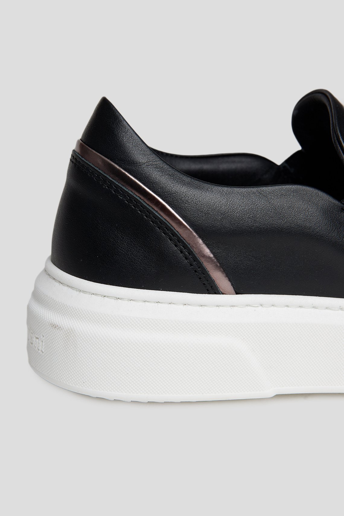 Слипоны A.Testoni