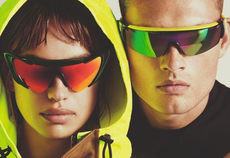 Очки-маски: футуристический акцент