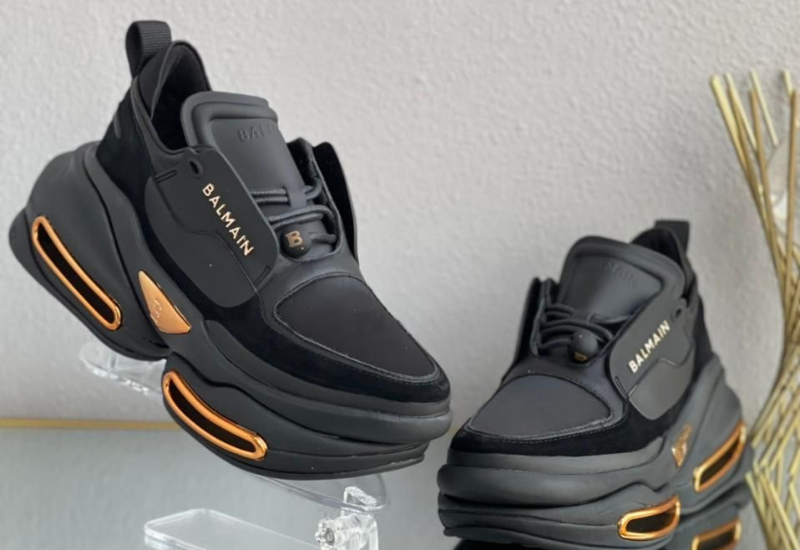 Премиальные трендовые кроссовки