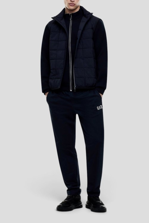 Утепленный жилет Armani