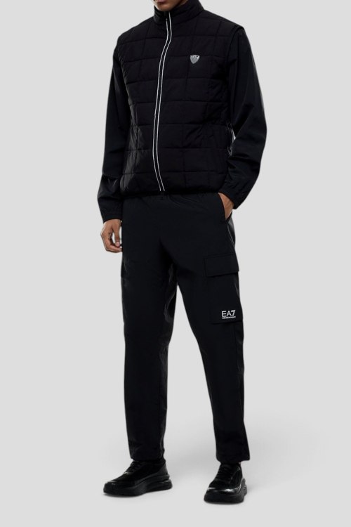 Утепленный жилет Armani