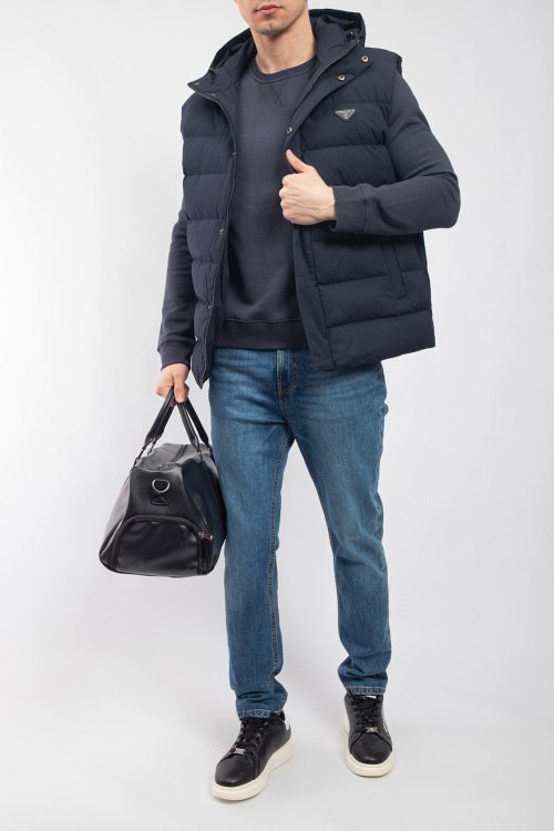 Утепленный жилет Prada