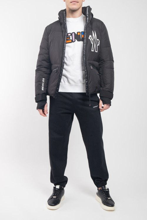 Горнолыжная экипировка Moncler