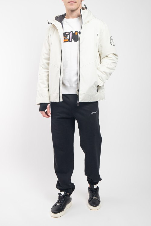 Горнолыжная экипировка Moncler