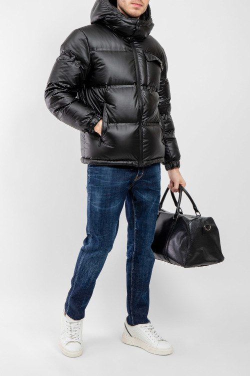 Зимняя куртка Prada