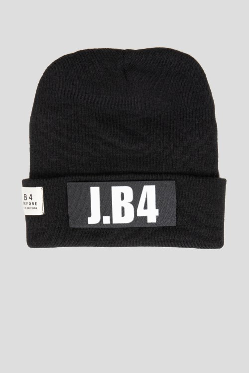 Шапка J.B4 Just Before