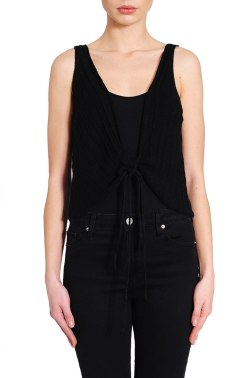 Женская футболка Sarah Pacini