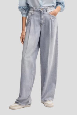 Широкие джинсы Hugo Boss