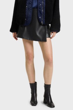 Шорты Hugo Boss