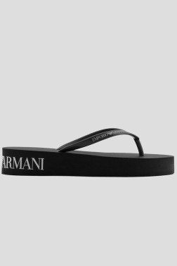 Вьетнамки и слайдеры Armani