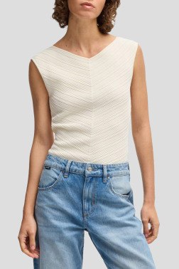 Летние топы Hugo Boss