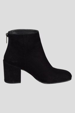 Ботильоны Stuart Weitzman