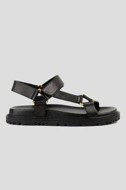 Босоножки без каблука Le Berdes