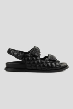 Босоножки без каблука Le Berdes