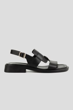 Босоножки без каблука Le Berdes