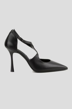 Босоножки на каблуке Le Berdes