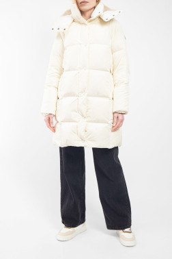 Пуховик Moncler