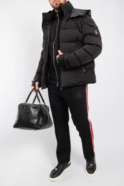 Горнолыжная экипировка Moncler