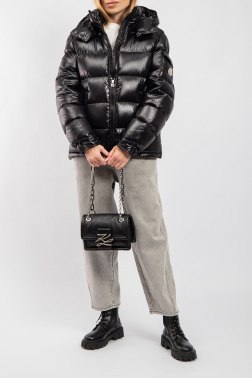 Пуховик Moncler