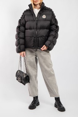Пуховик Moncler