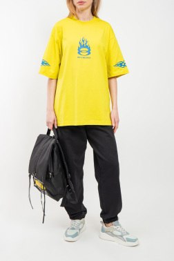 Женская футболка Balenciaga