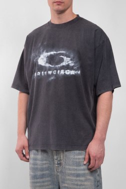 Футболка Balenciaga