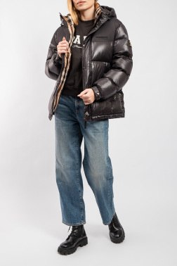 Пуховик Burberry