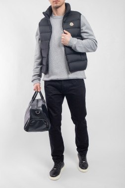 Утепленный жилет Moncler
