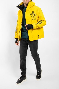 Горнолыжная экипировка Moncler