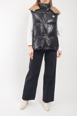 Утепленный жилет Moncler