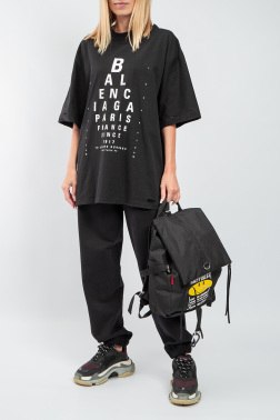 Женская футболка Balenciaga