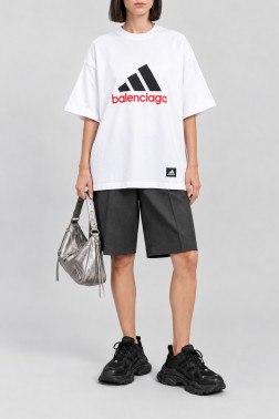 Женская футболка Balenciaga