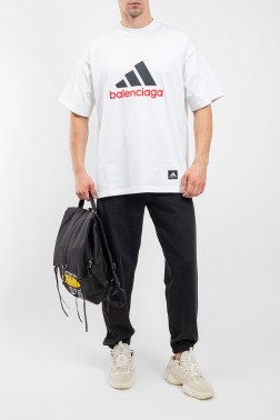 Футболка Balenciaga