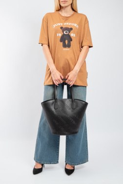 Женская футболка J.B4 Just Before