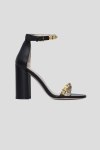 Босоножки на каблуке Stuart Weitzman
