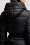 Пуховик Moncler