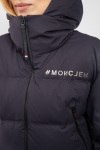 Горнолыжная экипировка Moncler