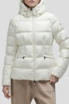 Пуховик Moncler