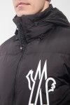 Горнолыжная экипировка Moncler