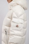 Пуховик Moncler