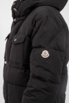 Пуховик Moncler