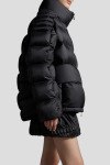 Пуховик Moncler