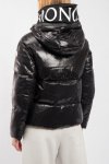 Пуховик Moncler