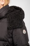 Пуховик Moncler