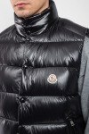 Утепленный жилет Moncler