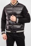 Бомбер Moncler