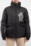 Горнолыжная экипировка Moncler