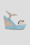 Босоножки на каблуке Stuart Weitzman