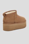 Сапоги на меху UGG Australia