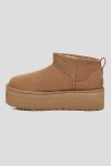Сапоги на меху UGG Australia